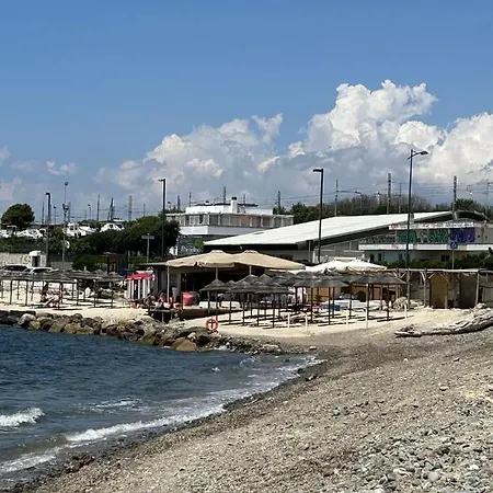 - La Terrazza Sul Mare サンタ・マリネッラ